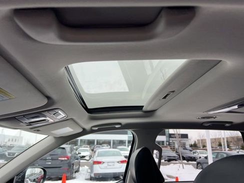 Certified 2025 Kia Telluride S image 29