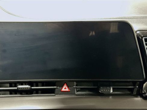 Used 2023 Kia Sportage EX image 12