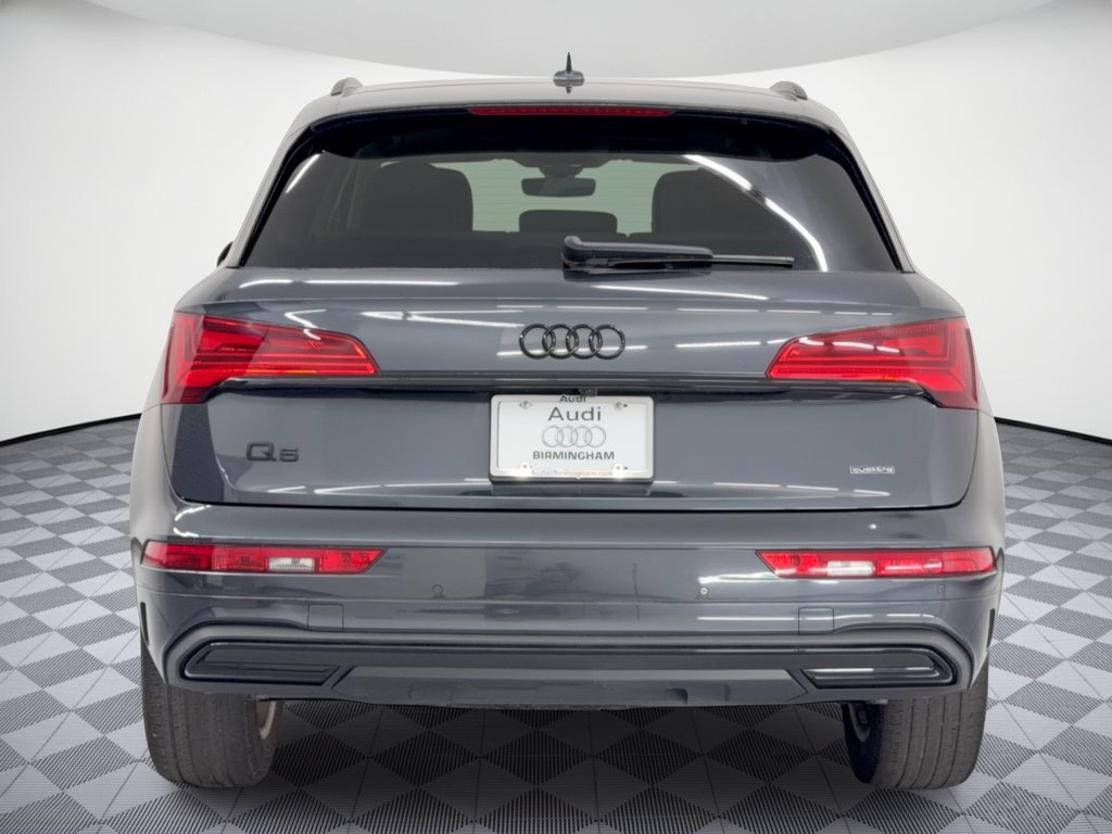 Used 2024 Audi Q5 2.0T Premium Plus w/ Premium Plus Package AWD/4WD image 11