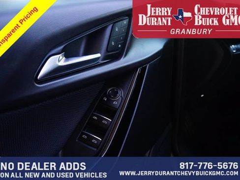 Used 2025 Chevrolet Equinox RS w/ Convenience Package III FWD image 17