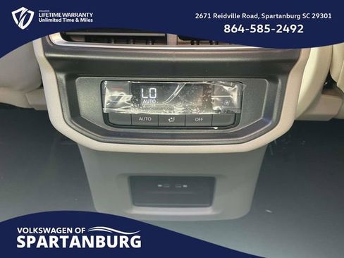 New 2026 Volkswagen Atlas SE image 14