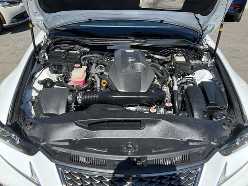 Used 2018 Lexus IS 300 F Sport image 10