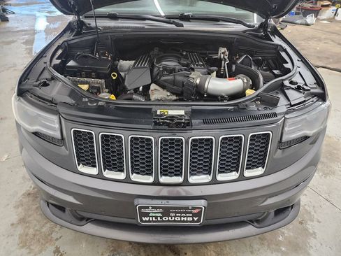 Used 2015 Jeep Grand Cherokee SRT w/ Luxury Group II AWD/4WD image 36
