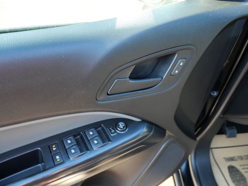 Used 2018 Chevrolet Colorado W/T w/ WT Convenience Package image 16