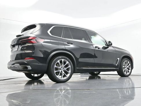 Used 2024 BMW X5 xDrive40i AWD/4WD image 55