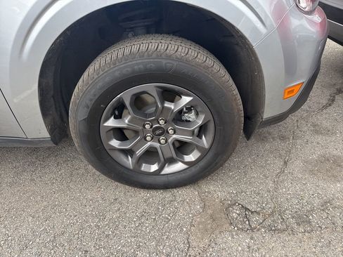 Used 2024 Ford Maverick XLT image 4