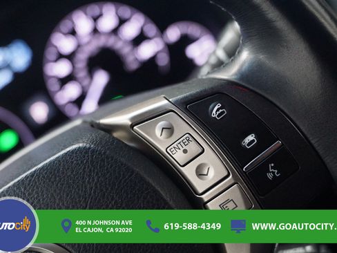 Used 2013 Lexus RX 450h AWD w/ Navigation Pkg image 22