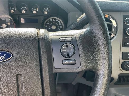Used 2018 Ford F650 2WD Regular Cab Super Duty image 18