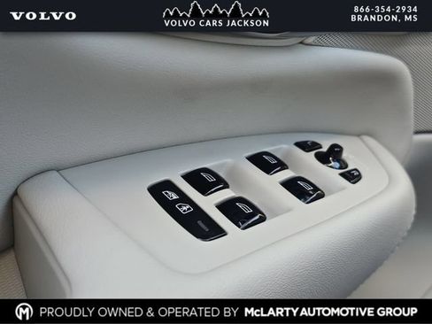 New 2026 Volvo XC90 B6 Ultra w/ Protection Package AWD/4WD image 16