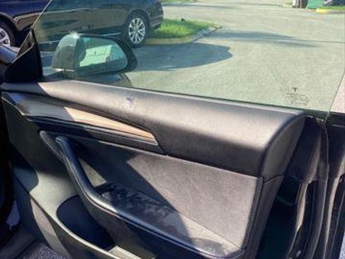 Used 2023 Tesla Model 3 Standard Range RWD image 19