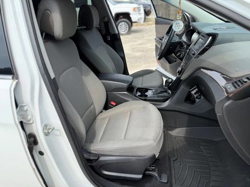 Used 2018 Hyundai Santa Fe Sport image 25