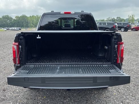 Used 2024 Ford F150 Lariat w/ Equipment Group 502A High AWD/4WD image 17