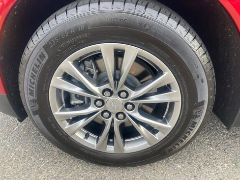 Used 2021 Cadillac XT5 Premium Luxury image 9