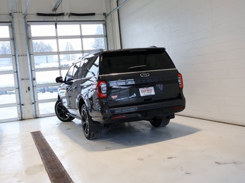 Used 2024 Ford Expedition Max Limited image 41
