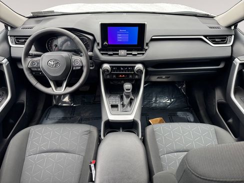 Used 2025 Toyota RAV4 XLE w/ Convenience Package AWD/4WD image 10