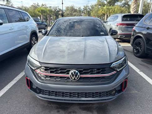 Used 2022 Volkswagen Jetta GLI Autobahn FWD image 2