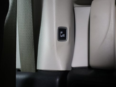 Used 2023 Chrysler Voyager LX FWD image 48