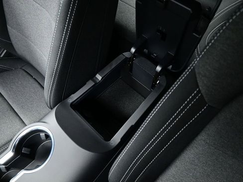 Used 2025 Ford Mustang GT RWD image 19