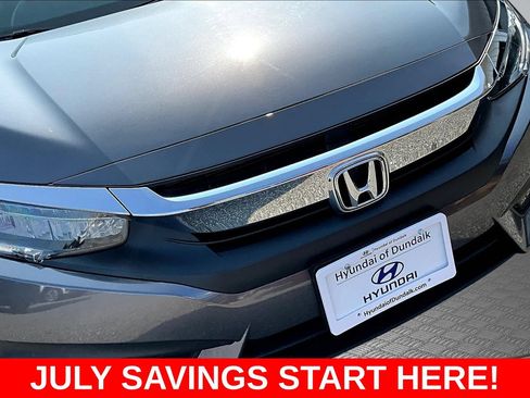 Used 2018 Honda Civic Touring image 38