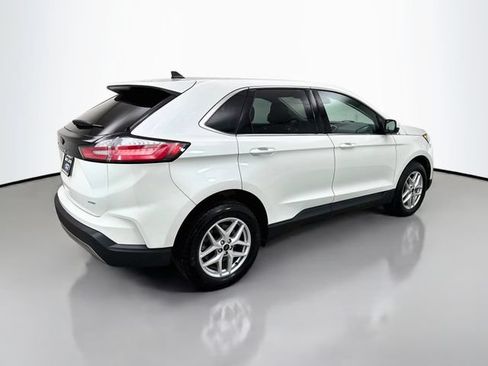 Certified 2024 Ford Edge SEL w/ Convenience Package AWD/4WD image 7