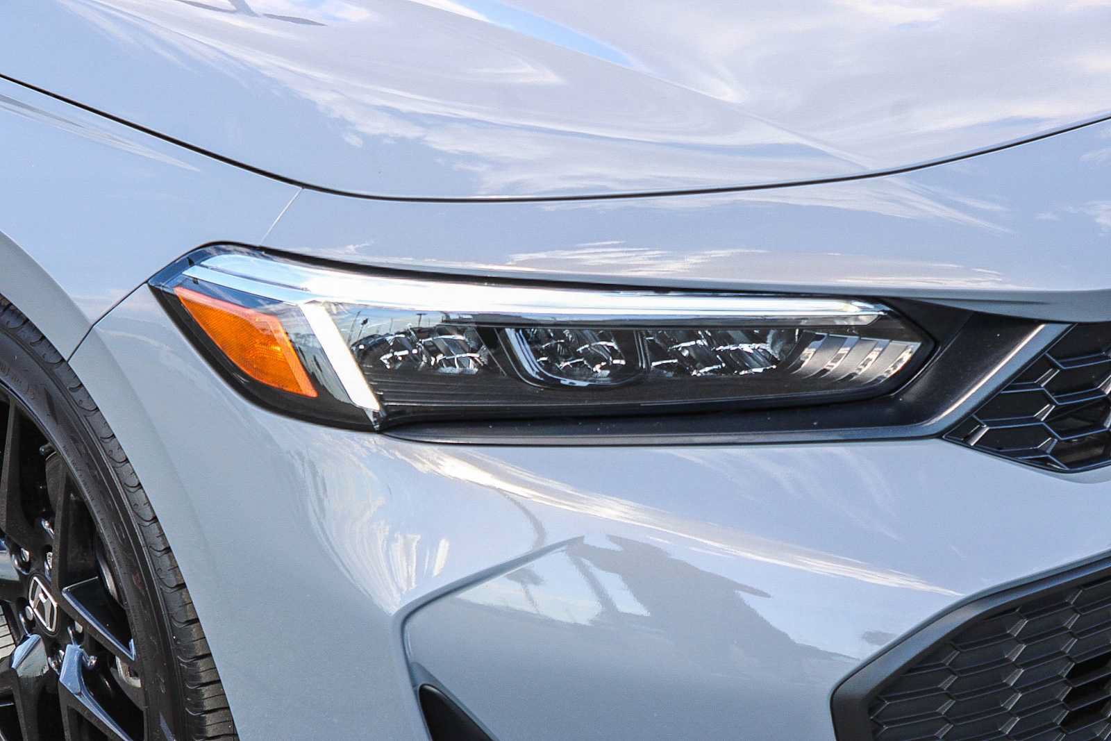 Certified 2025 Honda Civic Sport image 4