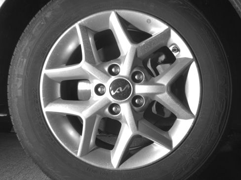 Used 2025 Kia Soul LX w/ LX Technology Package image 13