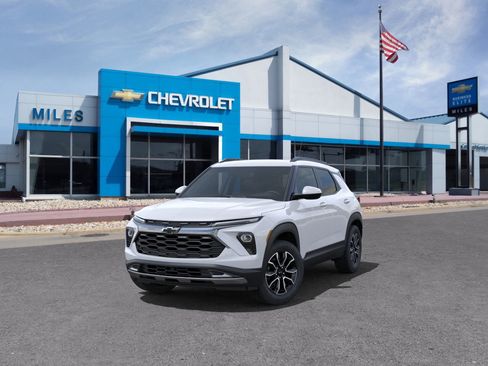 New 2025 Chevrolet TrailBlazer ACTIV w/ Convenience Package image 12