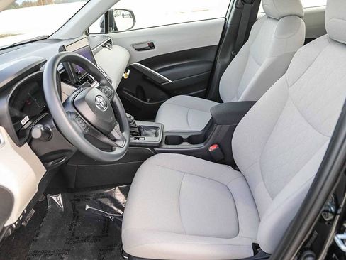 New 2026 Toyota Corolla Cross L image 19