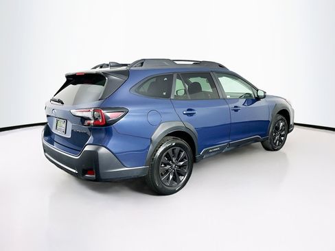 Used 2025 Subaru Outback Onyx Edition AWD/4WD image 9