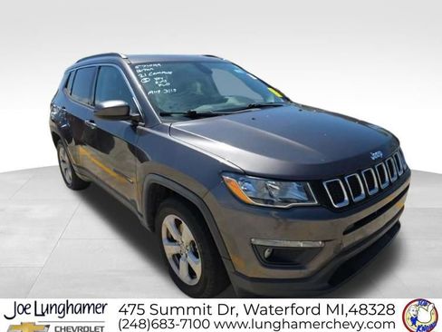 Used 2021 Jeep Compass Latitude image 2