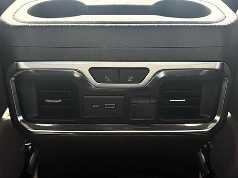 Used 2020 GMC Sierra 1500 SLT w/ SLT Premium Plus Package AWD/4WD image 42