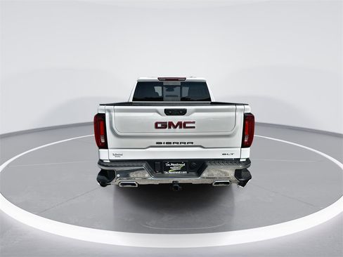 New 2026 GMC Sierra 1500 SLT image 7