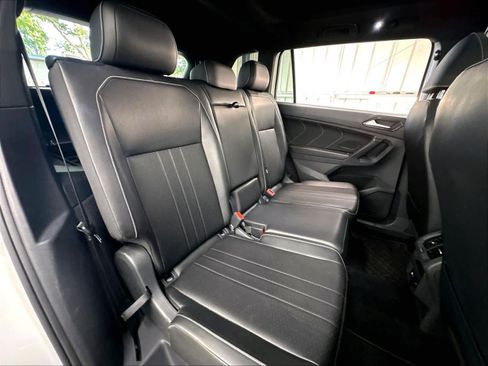 Used 2023 Volkswagen Tiguan SE R-Line FWD image 28