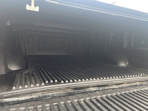 Used 2019 Ford F150 Lariat w/ Equipment Group 502A Luxury image 9