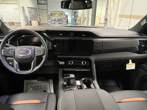 New 2026 GMC Sierra 1500 AT4 w/ AT4 Premium Package image 8