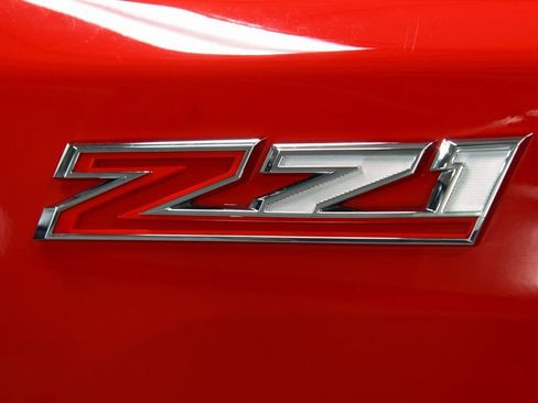 Used 2024 Chevrolet Silverado 2500 Custom w/ Custom Value Package image 17