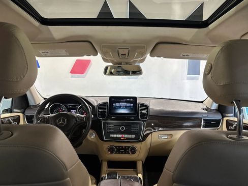 Used 2018 Mercedes-Benz GLS 450 4MATIC image 18