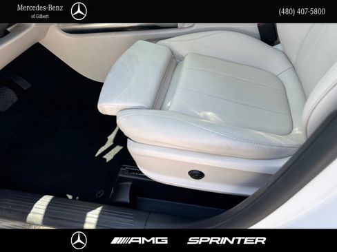 Certified 2023 Mercedes-Benz GLA 250 w/ Premium Package image 14