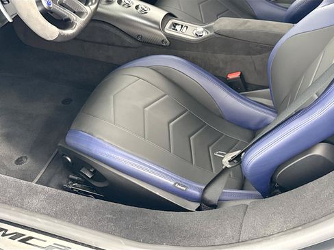 Used 2023 Maserati MC20 Coupe RWD image 22