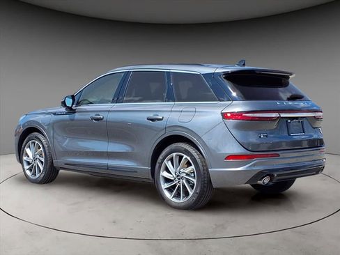 New 2025 Lincoln Corsair Grand Touring w/ Equipment Group 302A AWD/4WD image 3