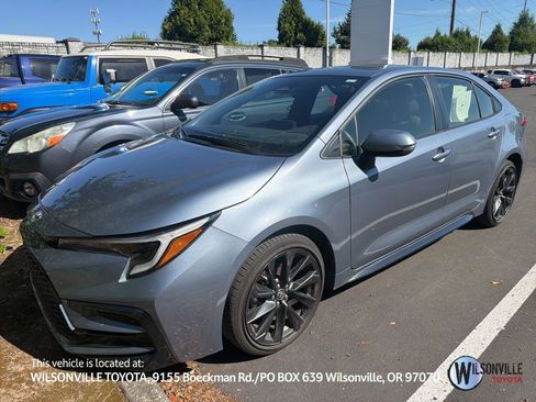 Used 2023 Toyota Corolla SE w/ SE Premium Package FWD image 1