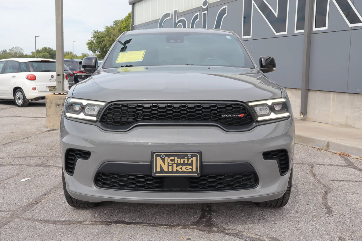 Used 2024 Dodge Durango GT AWD/4WD image 2