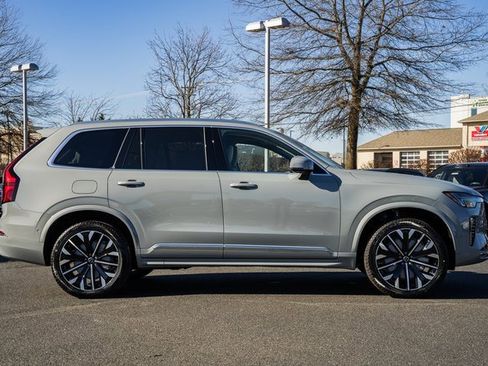 New 2026 Volvo XC90 T8 Ultra w/ Protection Package Premier image 4