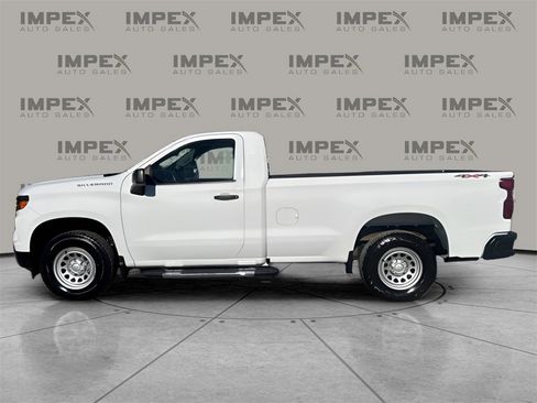 Used 2022 Chevrolet Silverado 1500 W/T w/ WT Value Package image 2