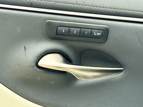 Used 2025 Lexus ES 350 350 image 14