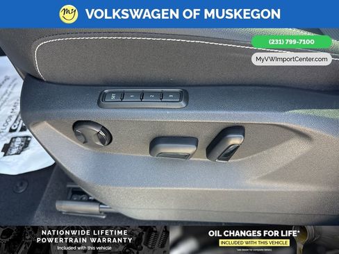 New 2026 Volkswagen Atlas Cross Sport SEL R-Line image 11