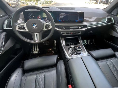 Used 2025 BMW X5 M60i AWD/4WD image 18