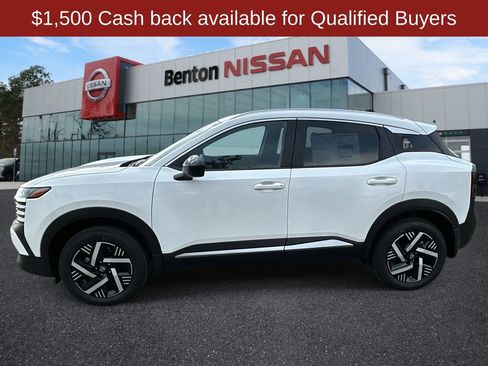 New 2026 Nissan Kicks SV w/ SV Premium Package image 8