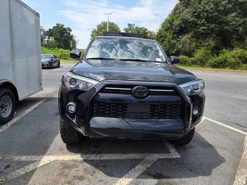 Used 2021 Toyota 4Runner Trail Special Edition AWD/4WD image 2