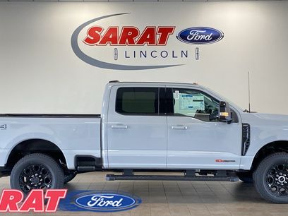 New 2026 Ford F250 Lariat w/ Black Appearance Package